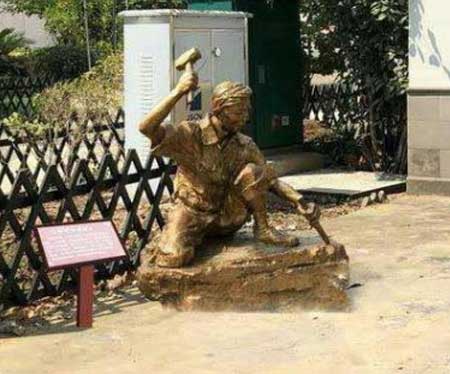 戶外鑄銅人物雕塑