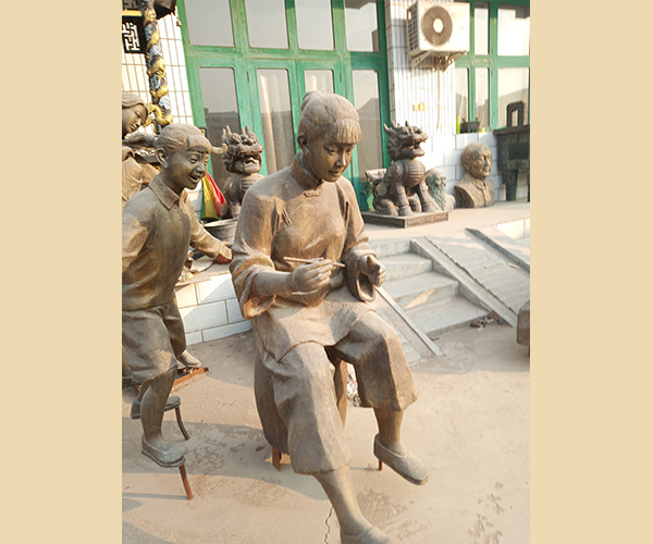 母子情深園林雕塑