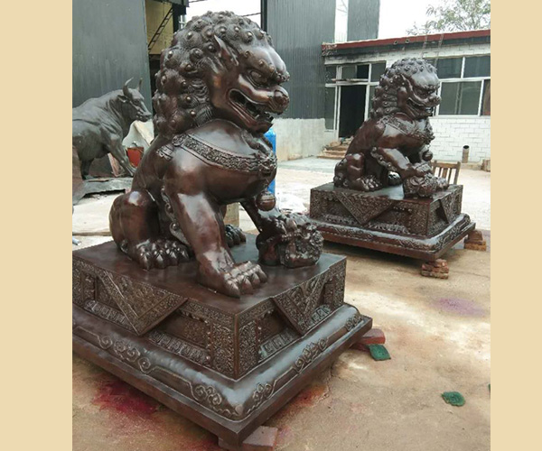 大型鑄銅獅子